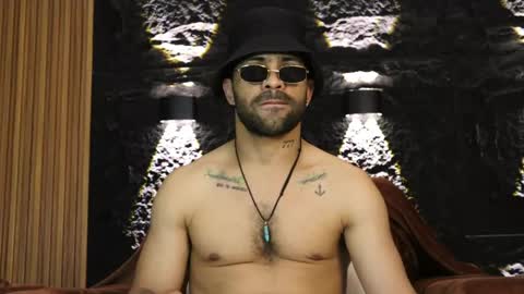 Leo  Diaz online show from May 2026 10:50:03 PM