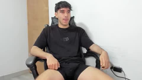 Leo Jones online show from October 2025 08:40:01 AM