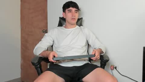 Leo Jones online show from March 2026 02:28:02 AM