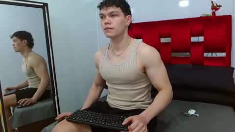 Snapshot of leo_morris chatting on December 2024 12:56:01 PM leo_morris online show from December 2024 12:56:01 PM