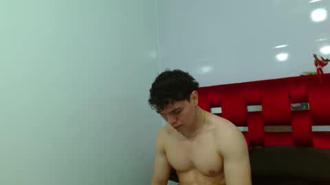 Snapshot of leo_morris chatting on January 2025 04:06:01 PM leo_morris online show from January 2025 04:06:01 PM