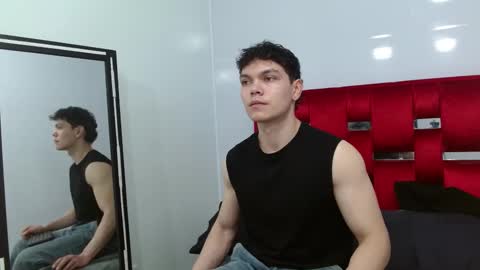 Snapshot of leo_morris chatting on January 2025 12:47:02 PM leo_morris online show from January 2025 12:47:02 PM