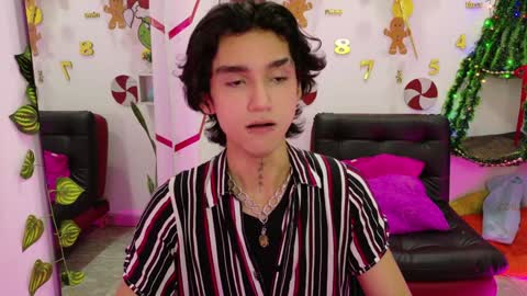 Snapshot of leoadamss chatting on January 2025 01:58:01 PM Leo online show from January 2025 01:58:01 PM