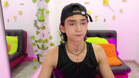 Snapshot of leoadamss chatting on January 2025 01:05:01 PM Leo online show from January 2025 01:05:01 PM