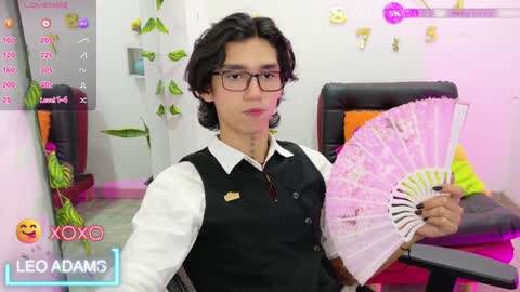 Snapshot of leoadamss chatting on February 2025 03:19:01 PM Leo online show from February 2025 03:19:01 PM
