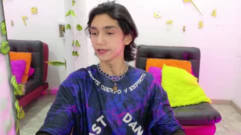 Snapshot of leoadamss chatting on February 2025 12:49:02 PM Leo online show from February 2025 12:49:02 PM