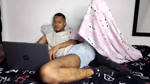 Snapshot of leohot24 chatting on January 2025 09:19:02 AM leo online show from January 2025 09:19:02 AM