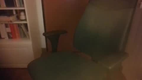 leom92 online show from April 2026 11:57:02 PM