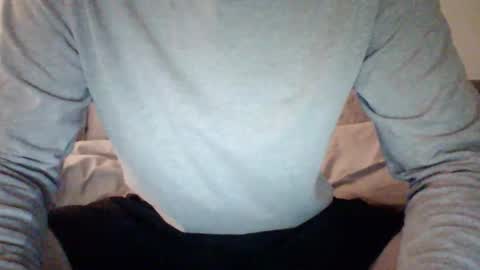 Snapshot of leon_071 chatting on March 2026 05:52:01 PM leon_071 online show from March 2026 05:52:01 PM