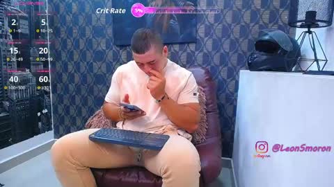 Leon Smoron online show from April 2026 03:24:02 AM