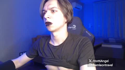 Leon online show from March 2026 06:30:02 PM