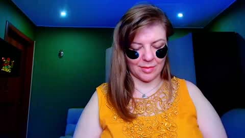 Leona tracie online show from May 2026 09:10:02 PM