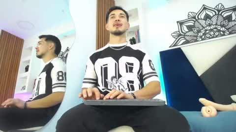 leonardo online show from April 2026 01:03:02 PM