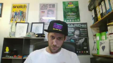 leonidascum online show from June 2026 10:21:02 AM