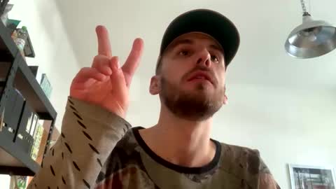 Leon online show from March 2026 01:40:02 PM