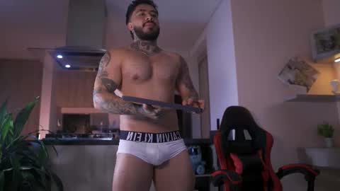 Leo Salvatore online show from October 2025 03:38:01 AM