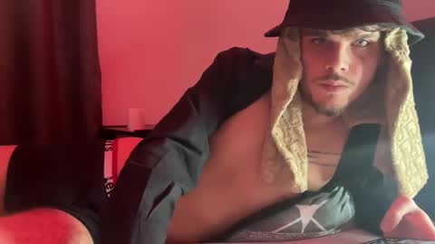 leosehenrot736234 online show from April 2026 07:58:01 PM