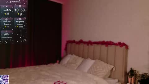 Snapshot of lerakit chatting on November 2025 02:52:02 PM Nicole Moore online show from November 2025 02:52:02 PM