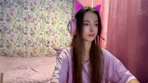 Lesya online show from April 2026 10:43:02 PM