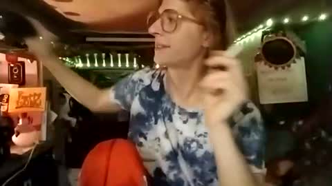 LesleyGumGrass- The Boring Trans girl online show from November 2025 03:06:01 AM