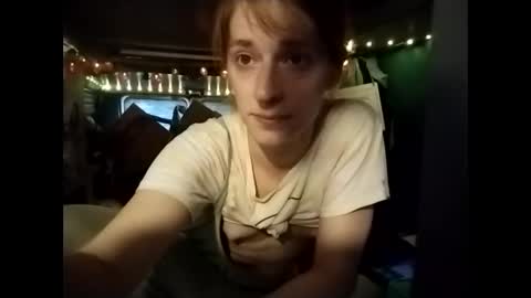 Snapshot of lesleygumgrass chatting on May 2026 11:58:01 PM LesleyGumGrass- The Boring Trans girl online show from May 2026 11:58:01 PM