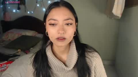 Snapshot of leslie__anderson chatting on June 2026 09:47:02 AM Leslie online show from June 2026 09:47:02 AM