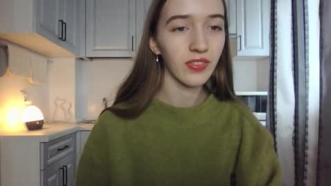 Snapshot of leslie_my_lovee chatting on September 2025 11:04:02 AM LESLIE online show from September 2025 11:04:02 AM