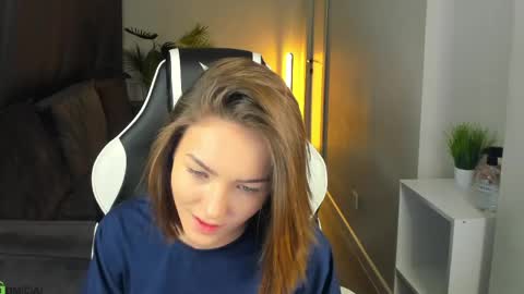 Leslie online show from May 2026 01:11:02 AM
