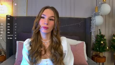 Snapshot of lesliemines chatting on December 2024 05:55:01 AM Leslie online show from December 2024 05:55:01 AM
