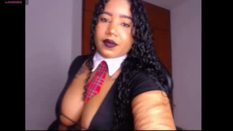 lesly online show from January 2026 02:48:01 AM