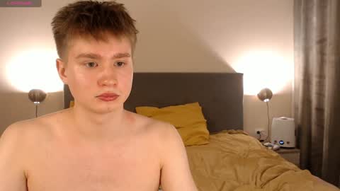 Snapshot of lessyxjhony chatting on December 2024 10:23:02 AM Alisa Jhony online show from December 2024 10:23:02 AM