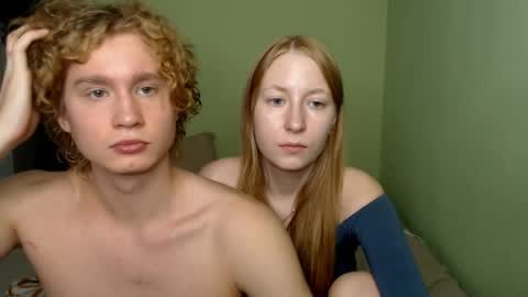 Snapshot of lessyxjhony chatting on October 2025 09:54:02 AM Alisa Jhony online show from October 2025 09:54:02 AM