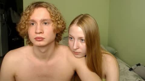 Snapshot of lessyxjhony chatting on November 2025 02:07:01 PM Alisa Jhony online show from November 2025 02:07:01 PM