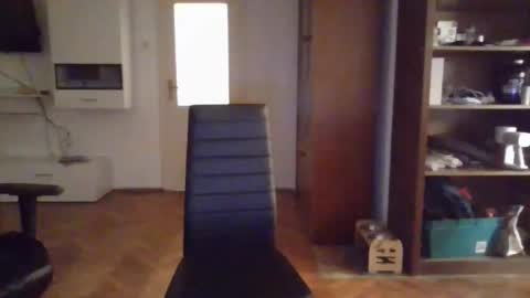 neoglo online show from September 2025 10:21:02 PM