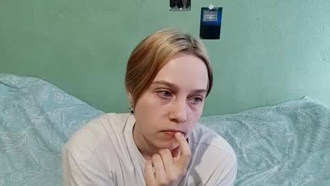 Snapshot of letitiaboteler chatting on December 2025 11:04:02 AM letitiaboteler online show from December 2025 11:04:02 AM