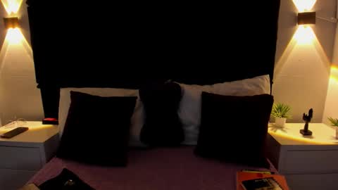 letiziia online show from November 2025 08:29:01 PM