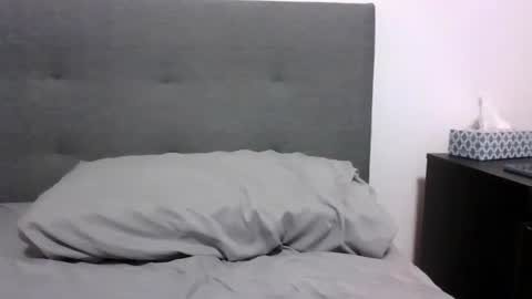 lets_play143 online show from November 2025 01:11:01 AM