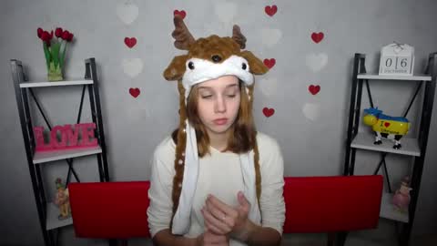 Snapshot of letty_curly chatting on December 2024 03:33:01 PM letty_curly online show from December 2024 03:33:01 PM