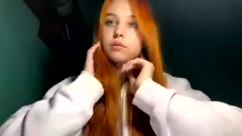 Lola online show from March 2026 06:58:01 PM