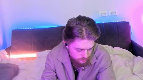 lev_miller online show from March 2026 02:26:01 AM