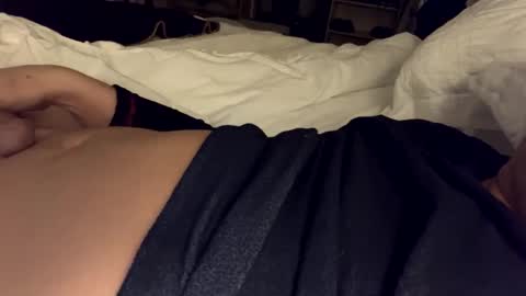 Snapshot of levec7 chatting on February 2025 04:56:02 AM levec7 online show from February 2025 04:56:02 AM