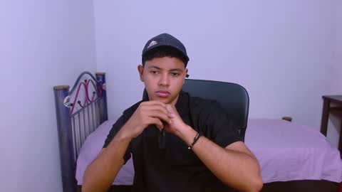      0600AM-1200PM - online show from October 2025 11:33:01 PM