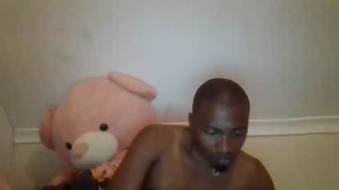 Snapshot of lewinskytheone chatting on February 2025 04:07:01 AM lewinskytheone online show from February 2025 04:07:01 AM