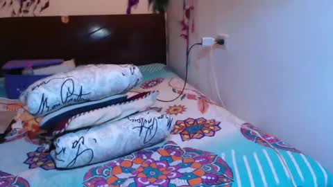 Alexa    online show from January 2025 06:27:02 AM