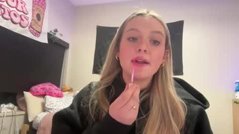 lexisRose online show from March 2025 03:45:01 AM