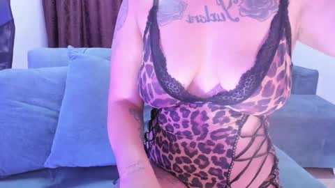 lexa online show from November 2025 07:48:02 PM