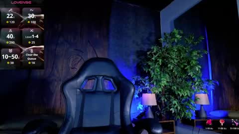 lexavega_ online show from May 2026 10:43:02 AM