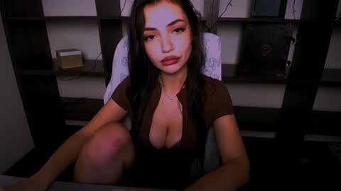 Snapshot of lexi_jos chatting on December 2024 06:06:02 PM Alexia online show from December 2024 06:06:02 PM