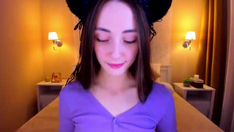 Snapshot of lexi_split chatting on February 2025 06:57:01 AM Lexi GTM2 MonWedThurSatSun 1000am-400pm online show from February 2025 06:57:01 AM