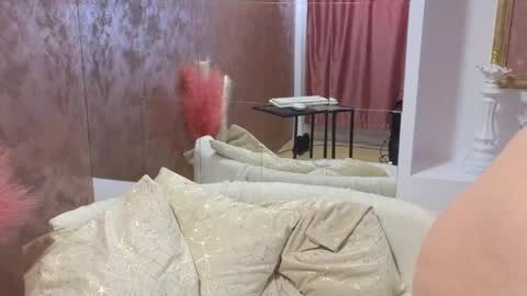 Snapshot of lexi_u_ chatting on March 2025 09:38:01 AM LEXXY online show from March 2025 09:38:01 AM